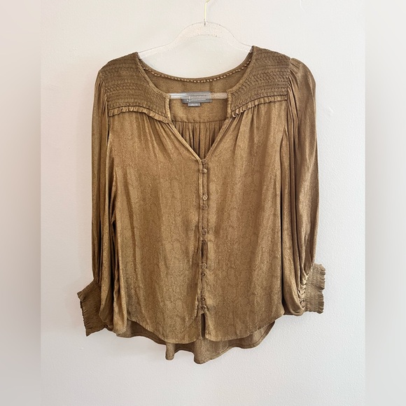 BY ANTHROPOLOGIE Jacquard Smocked Button Down Puff Sleeve Blouse - Picture 3 of 8